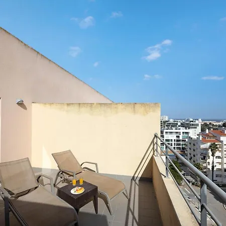 Apartamento Lusiadas 公寓